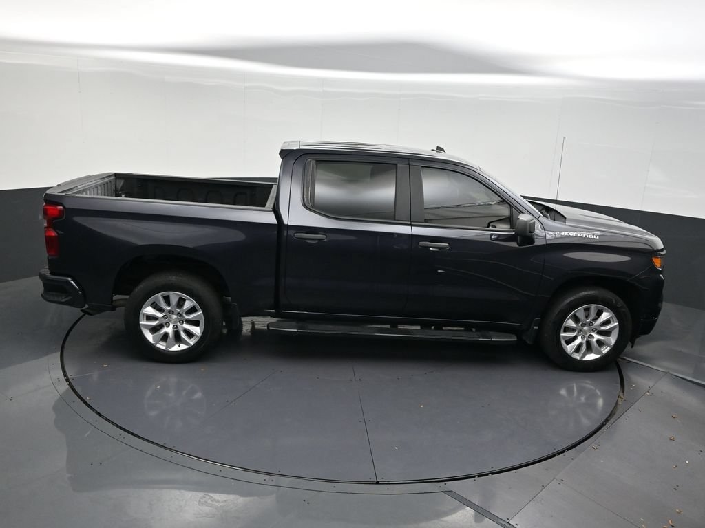 Used 2023 Chevrolet Silverado 1500 Custom RWD image 22