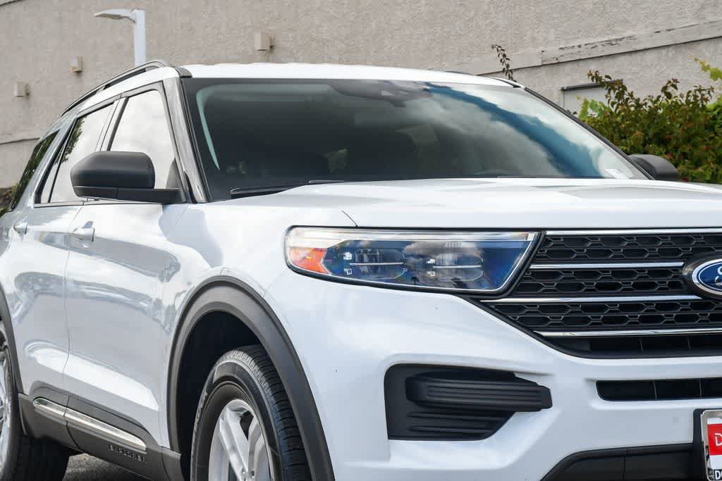 Used 2022 Ford Explorer XLT RWD image 4