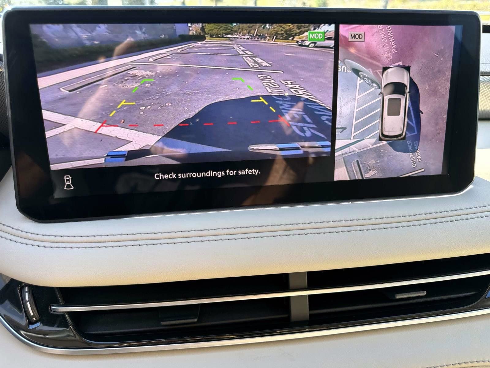 Used 2025 INFINITI QX60 Luxe image 28