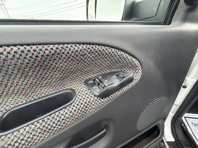 Used 2000 Dodge Ram 2500 Truck Truck Pickup Truck image 15