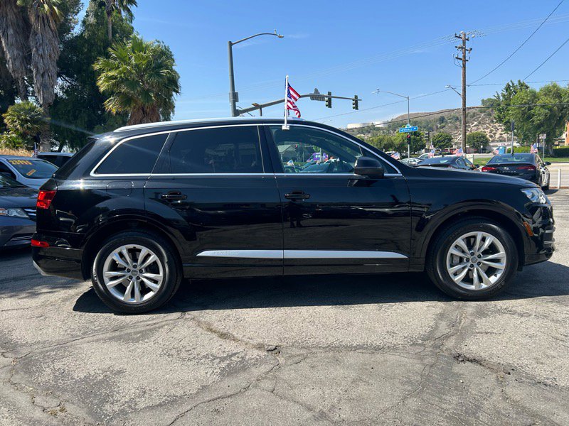 Used 2019 Audi Q7 3.0T Premium w/ Convenience Package image 3