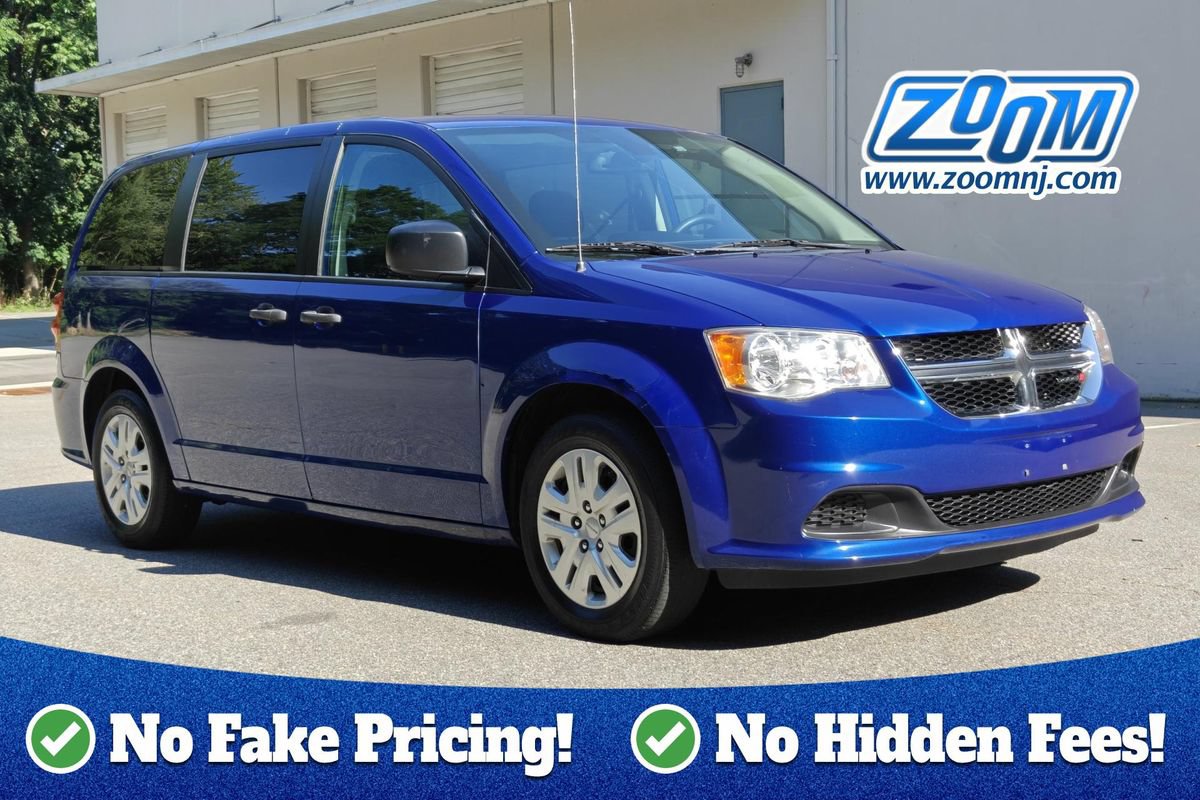 Used 2019 Dodge Grand Caravan SE w/ UConnect Hands-Free Group