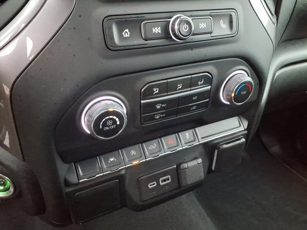 Used 2022 Chevrolet Silverado 1500 Custom image 28