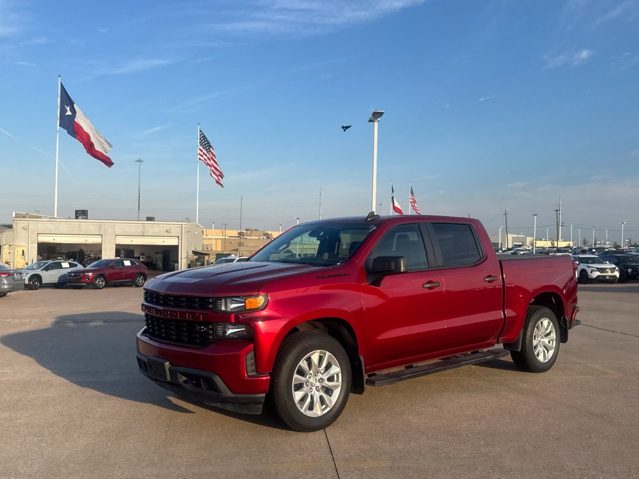 Used 2022 Chevrolet Silverado 1500 Custom w/ LPO, Dark Essentials Package RWD image 10