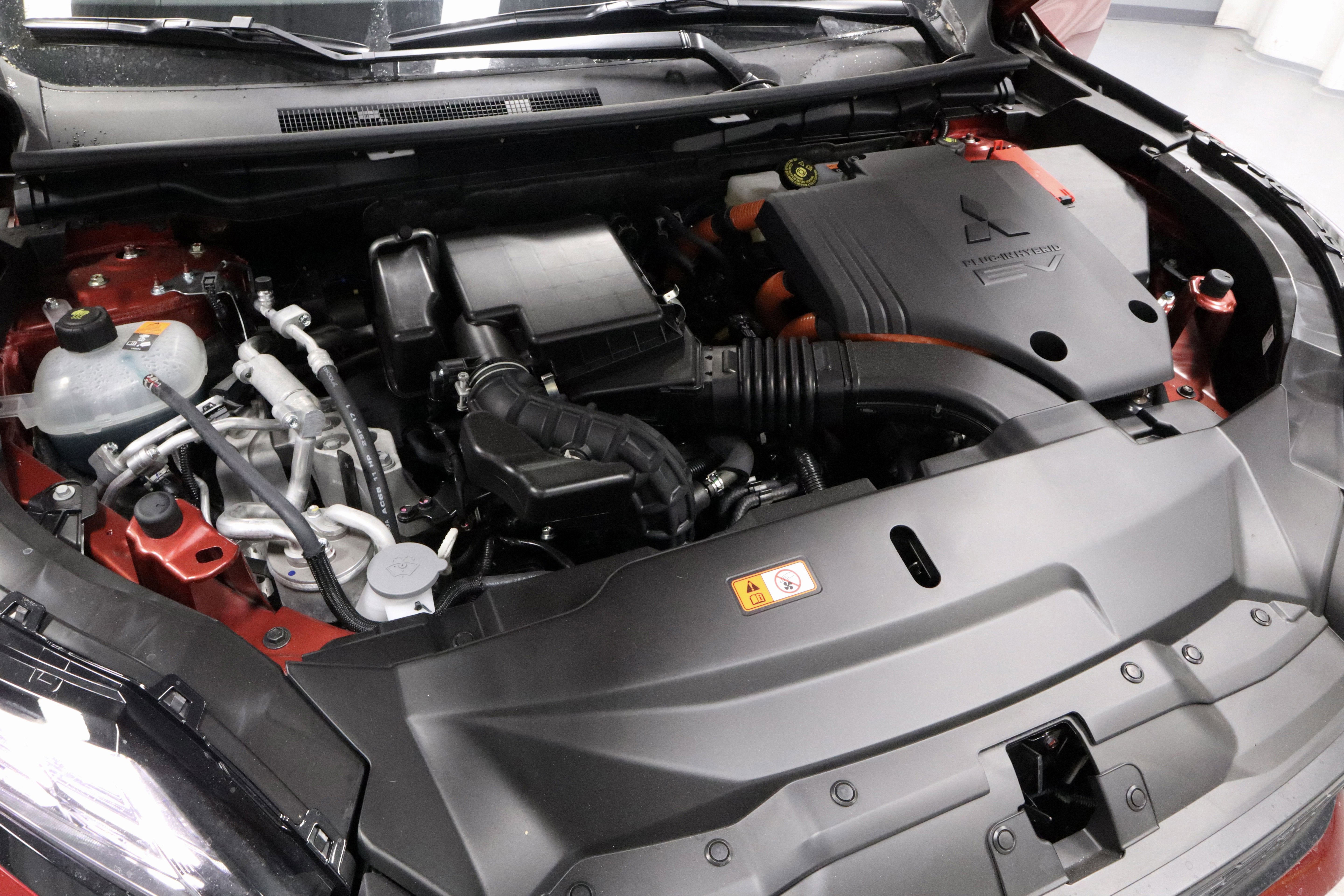 New 2025 Mitsubishi Outlander SEL Black Edition image 27