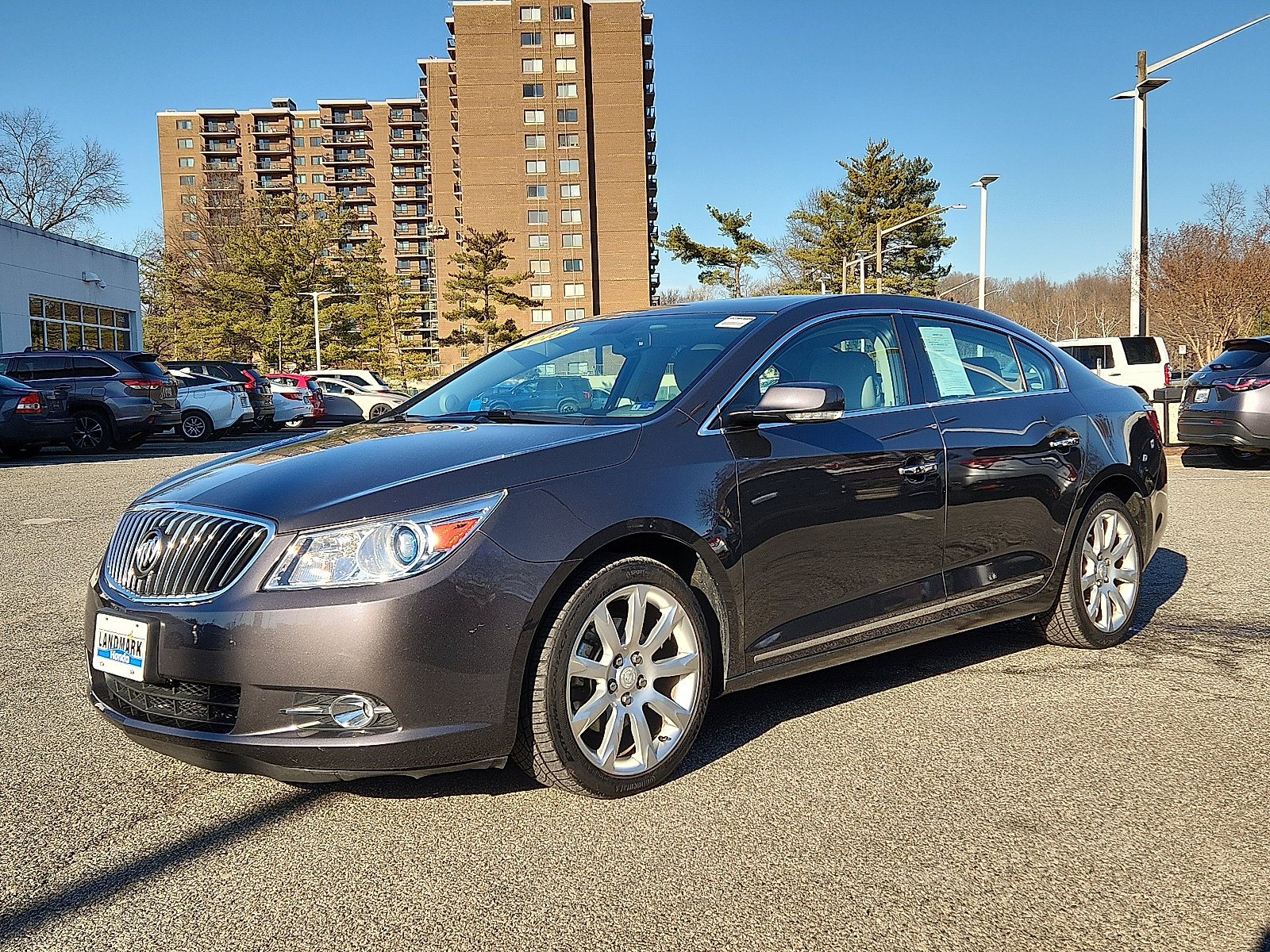 Used 2013 Buick LaCrosse Touring image 1