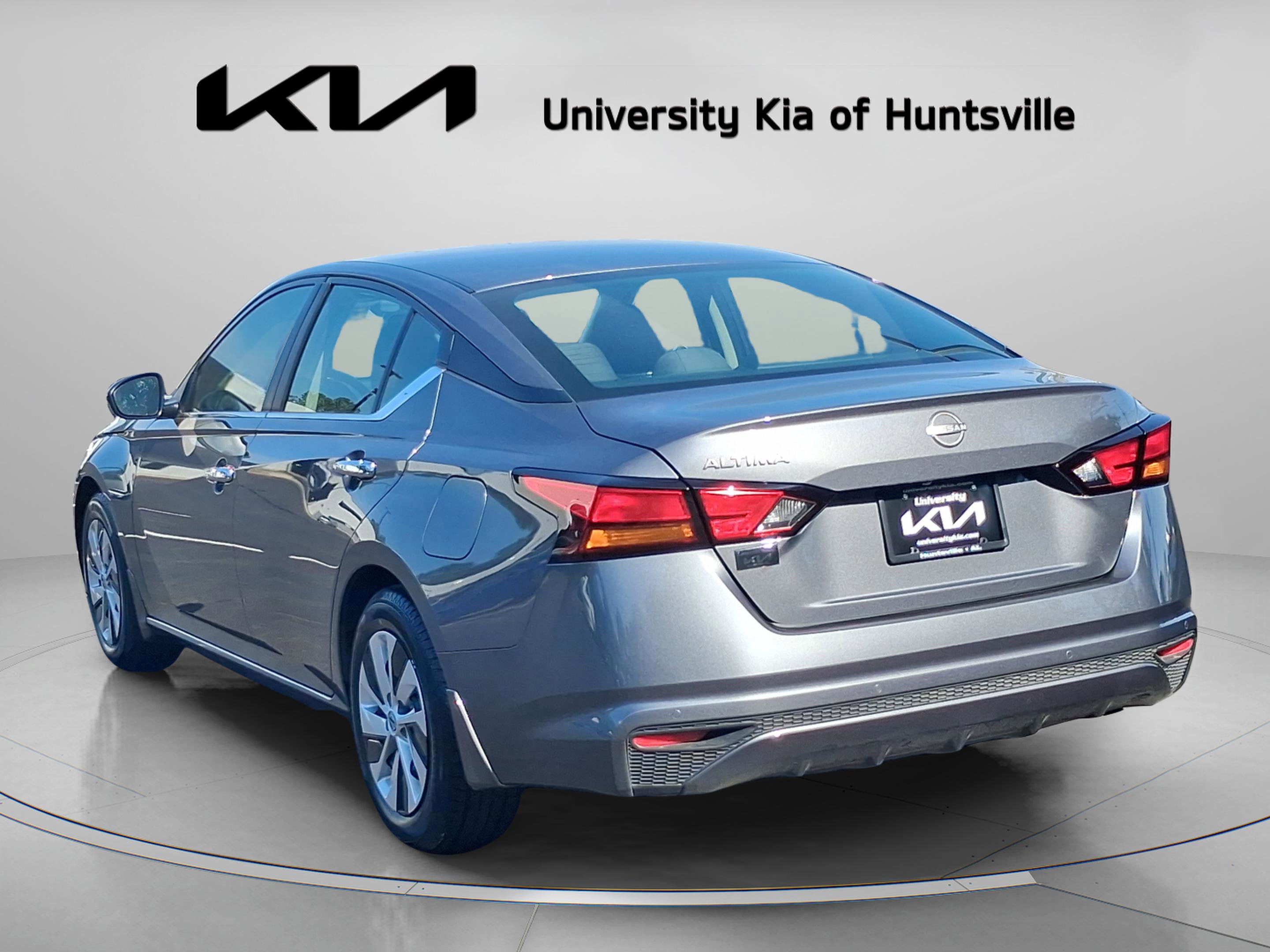 Used 2024 Nissan Altima 2.5 S image 5