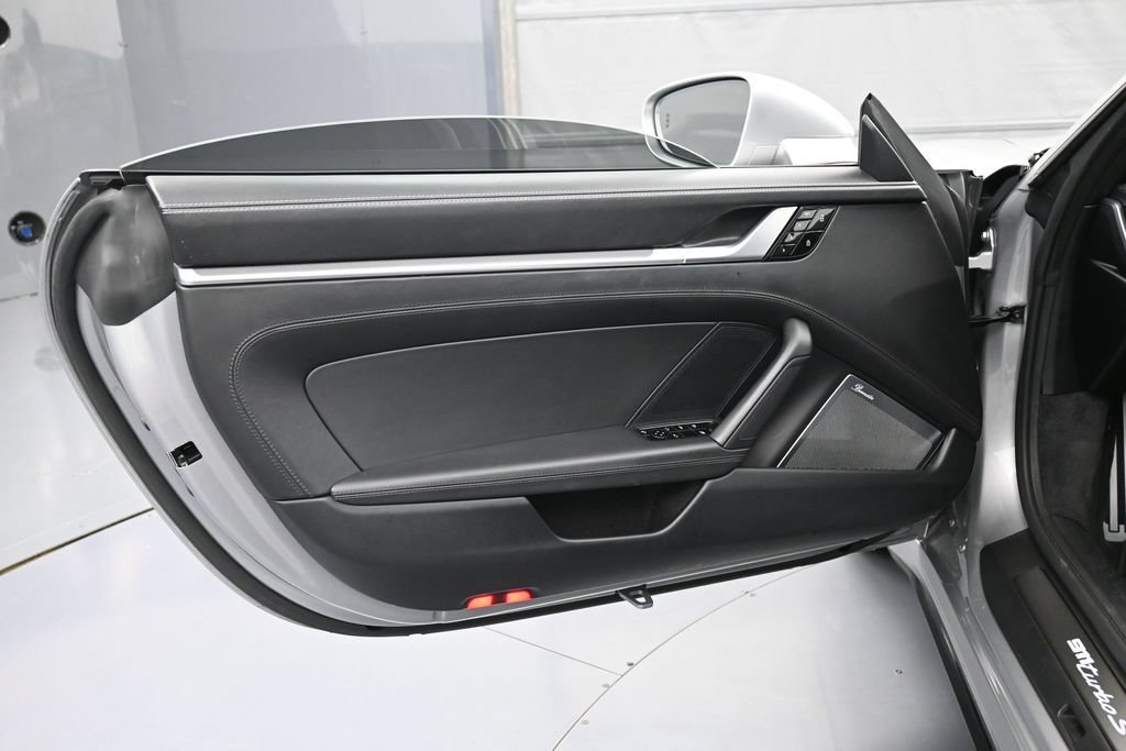 Certified 2021 Porsche 911 Turbo S AWD/4WD image 15