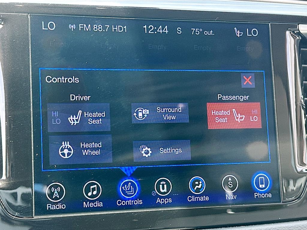 Used 2017 Chrysler Pacifica Touring-L Plus w/ Advanced Safetytec Group FWD image 20