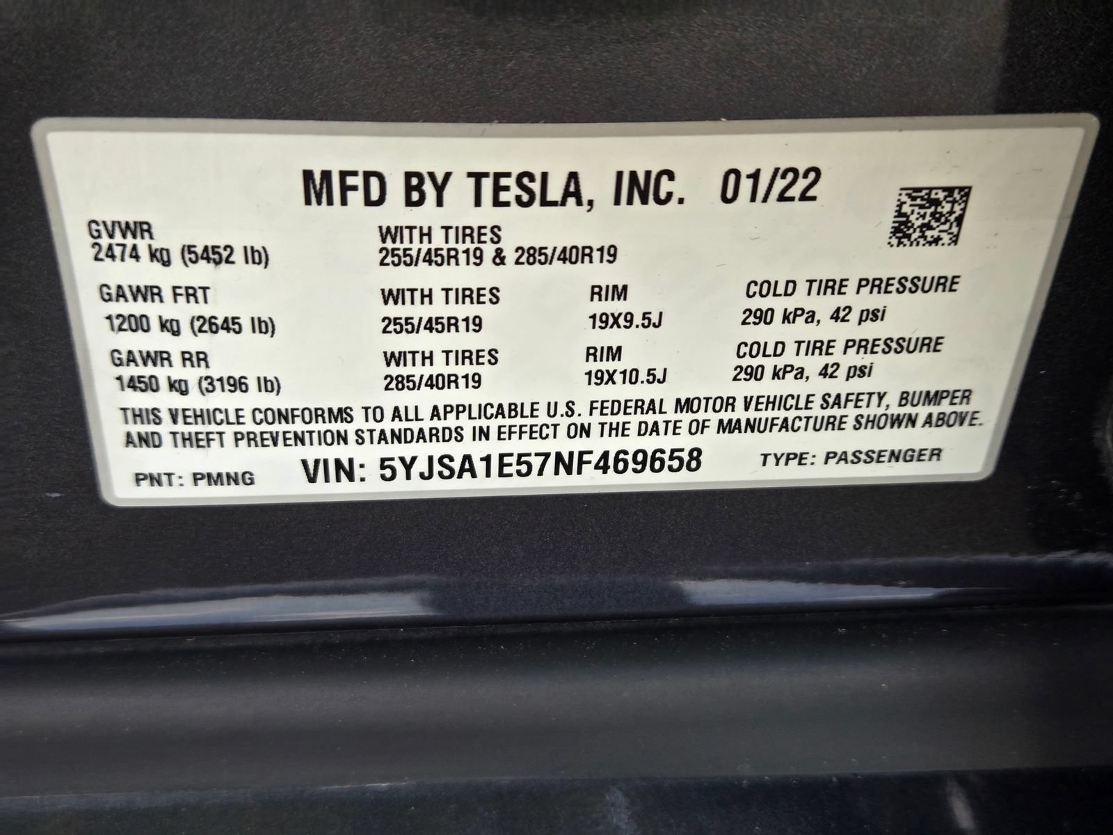 Used 2022 Tesla Model S AWD/4WD image 32
