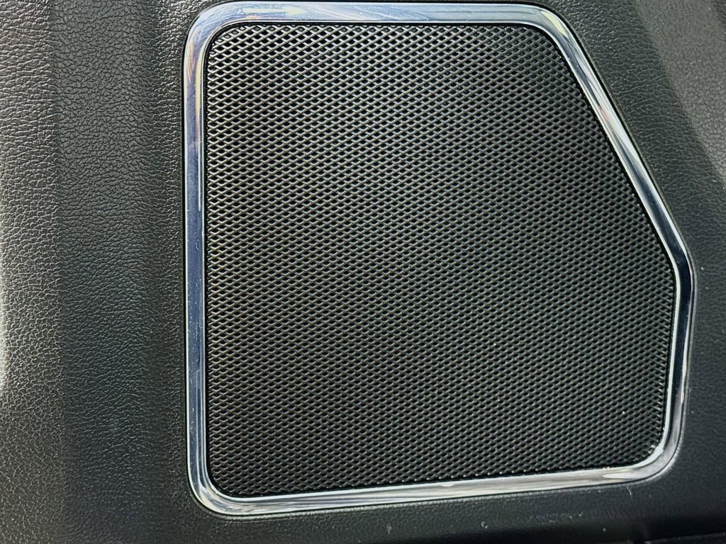Used 2015 Ford F150 Lariat AWD/4WD image 24