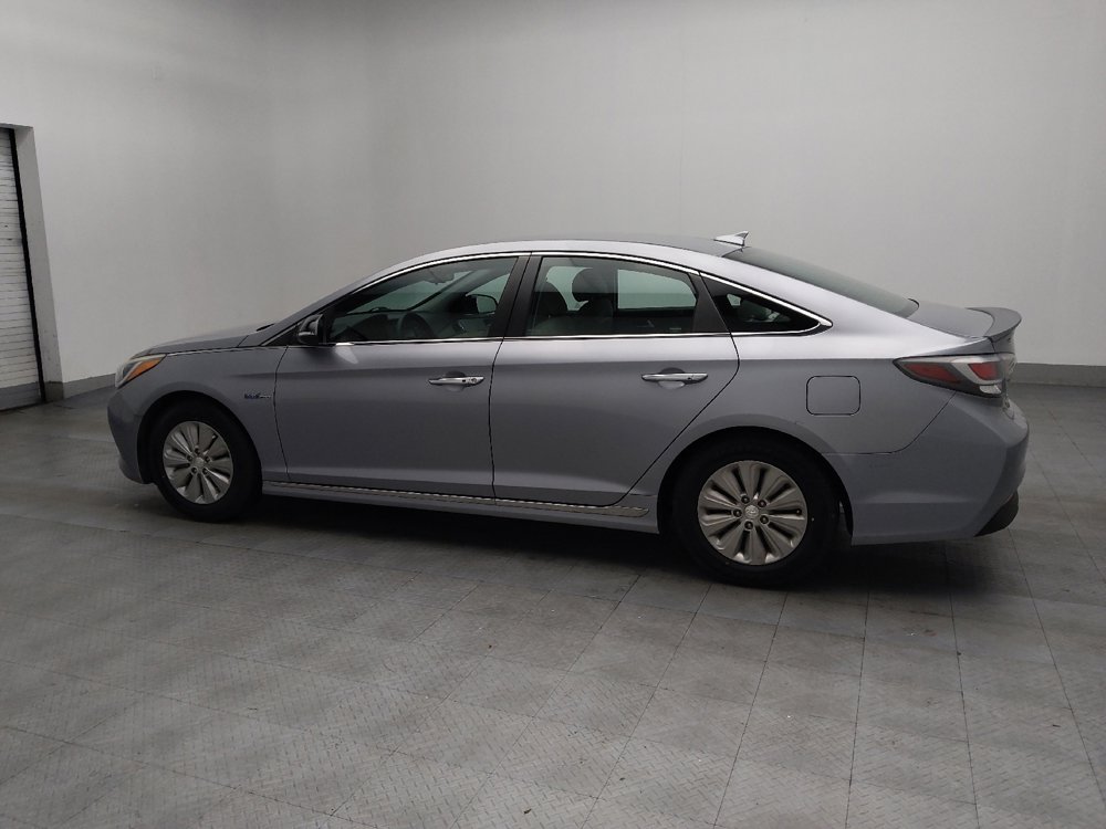 Used 2016 Hyundai Sonata SE image 3