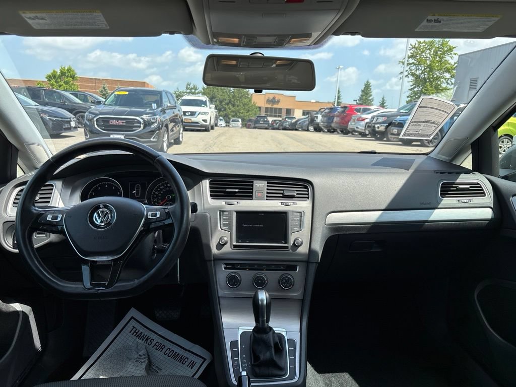 Used 2017 Volkswagen Golf S AWD/4WD image 14