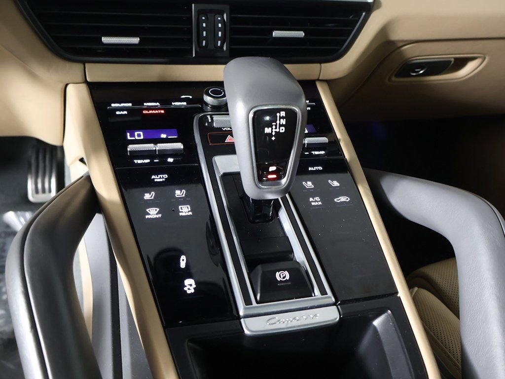 Used 2021 Porsche Cayenne GTS w/ Premium Package Plus AWD/4WD image 53