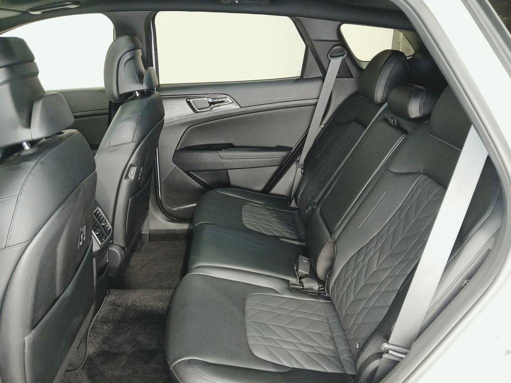 Used 2025 Kia Sportage X-Pro Prestige AWD/4WD image 12