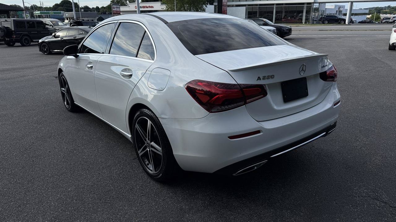 Used 2019 Mercedes-Benz A 220 4MATIC image 13