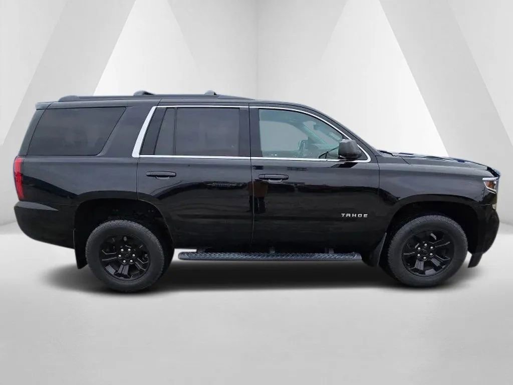 Used 2019 Chevrolet Tahoe LS w/ Enhanced Driver Alert Package image 8