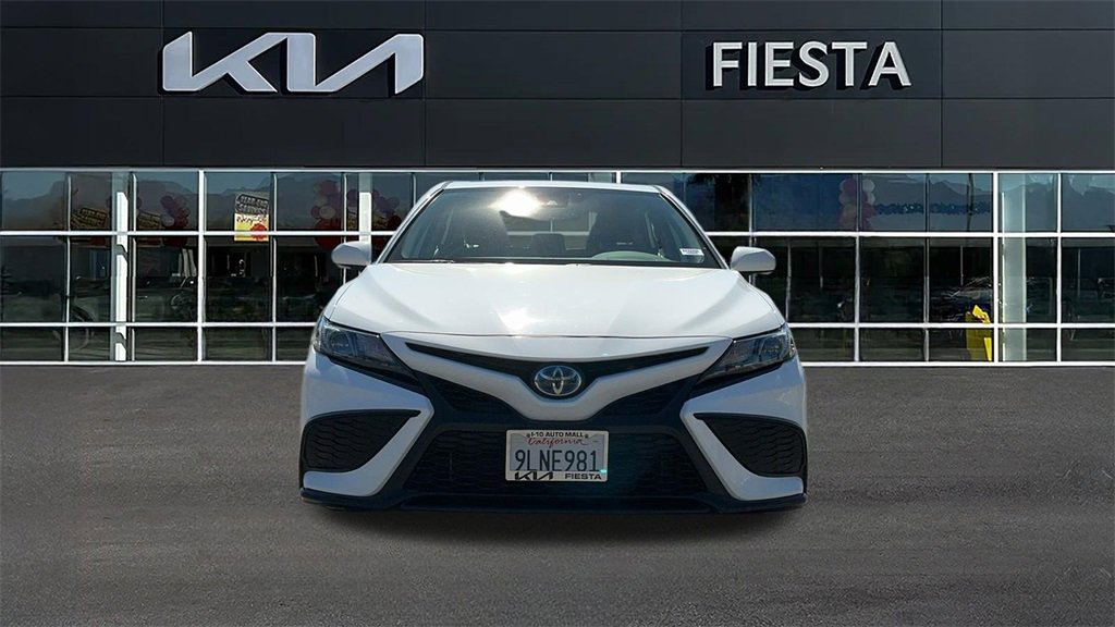 Used 2024 Toyota Camry SE w/ Audio Upgrade Package image 3