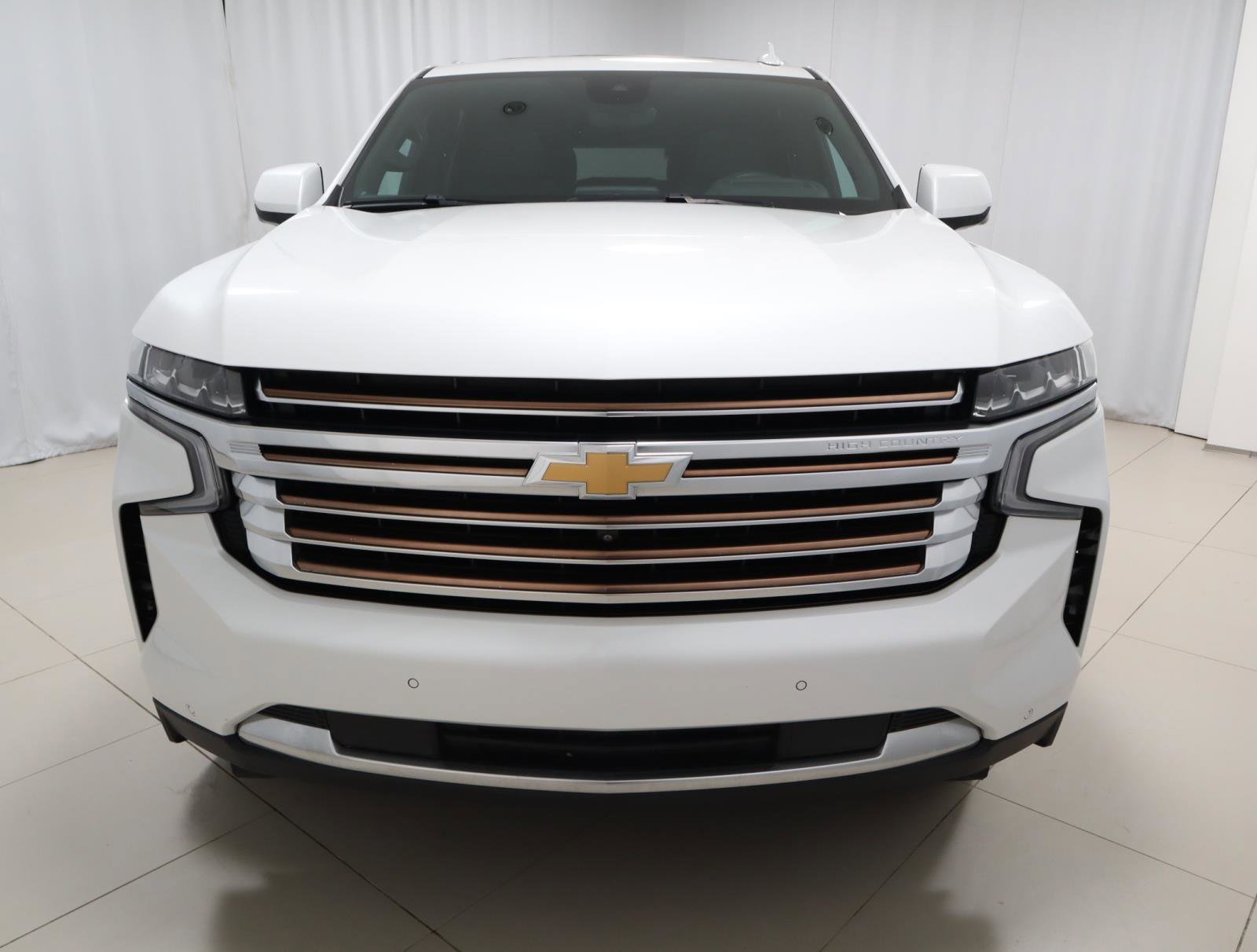 Used 2023 Chevrolet Tahoe High Country w/ Premium Package 2 image 8