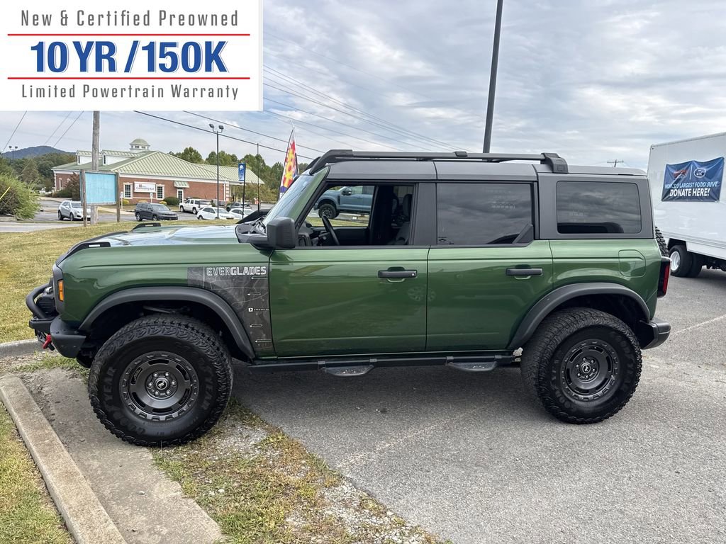 Used 2024 Ford Bronco Everglades image 10