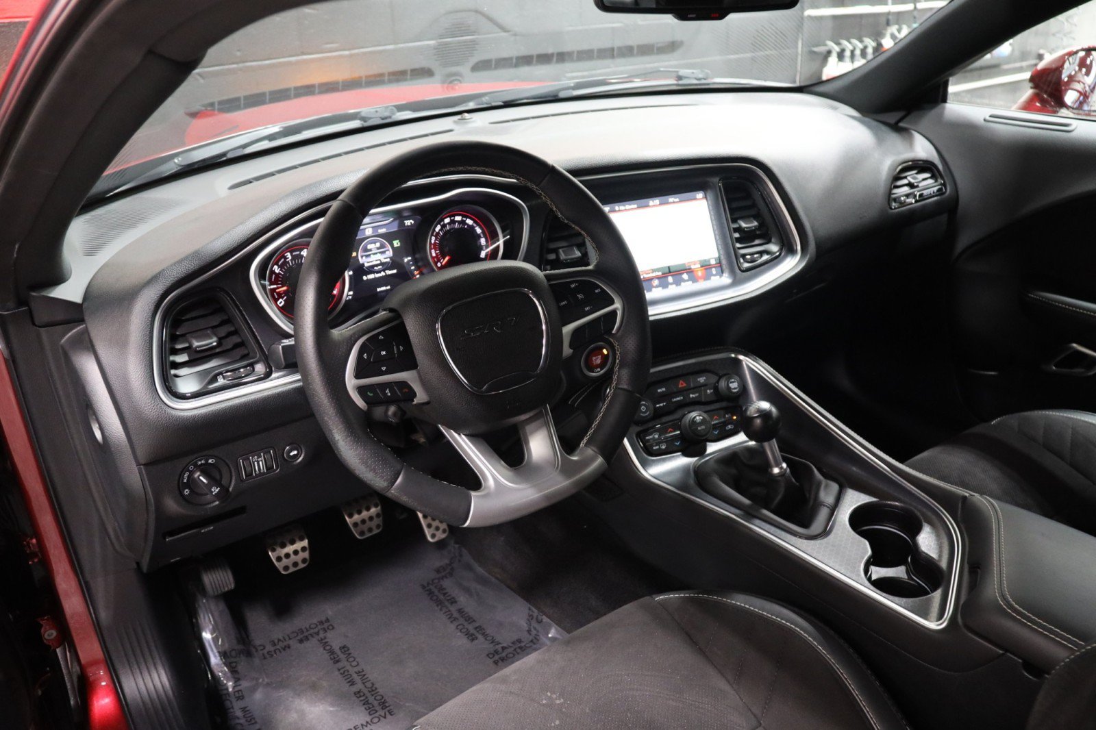 Used 2018 Dodge Challenger SRT w/ Technology Group RWD image 39
