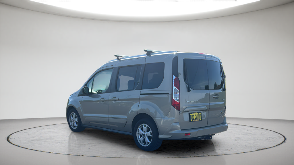 Used 2015 Ford Transit Connect XLT FWD image 12