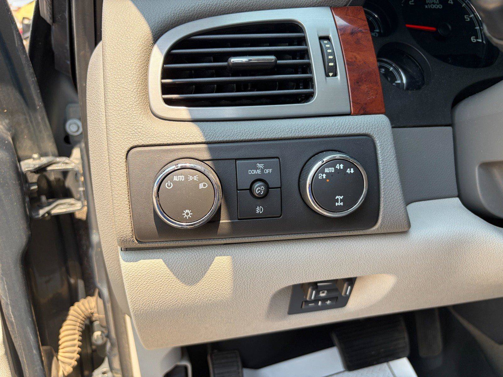 Used 2011 Chevrolet Silverado 1500 LTZ w/ LTZ Plus Package AWD/4WD image 11