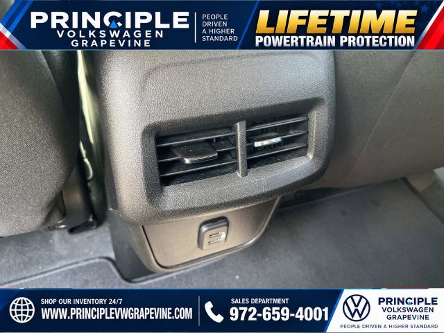 Used 2019 Chevrolet Equinox LT FWD image 25