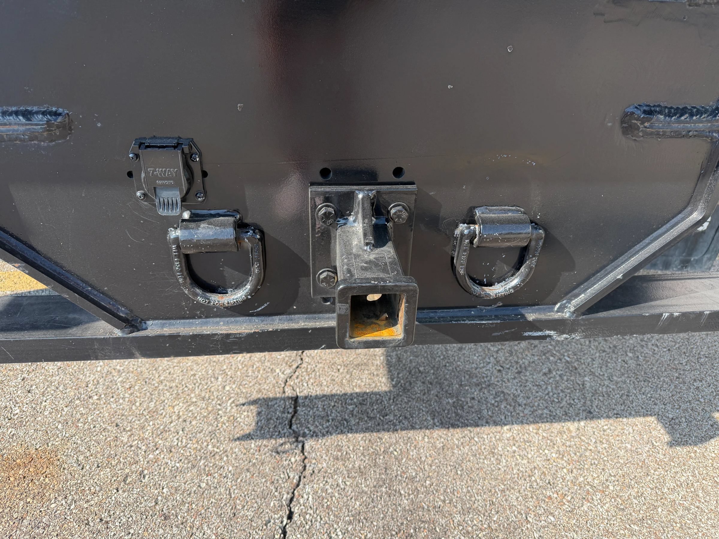 Used 2024 Ford F550 4x4 Regular Cab Super Duty image 7