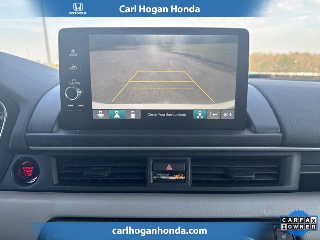 Used 2024 Honda Pilot Touring image 23