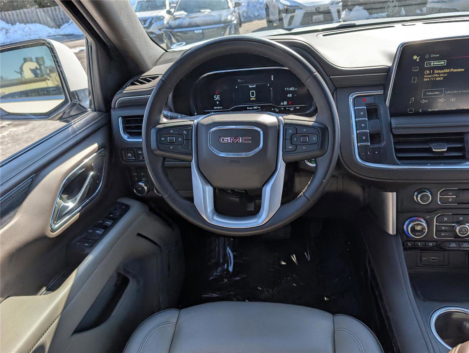 Used 2024 GMC Yukon SLT image 19