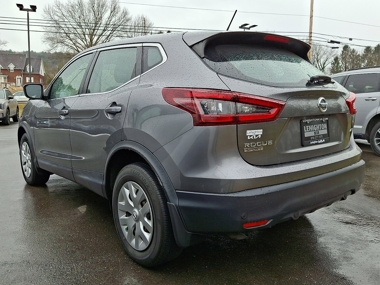 Used 2020 Nissan Rogue Sport S image 4