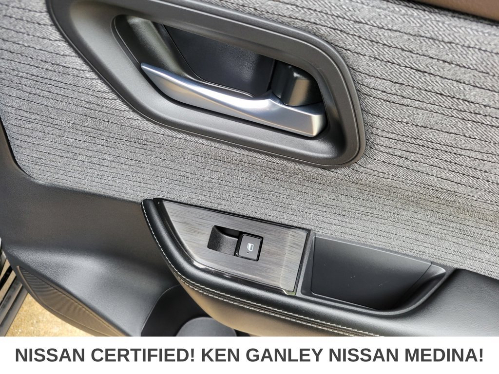 Certified 2023 Nissan Rogue SV AWD/4WD image 46