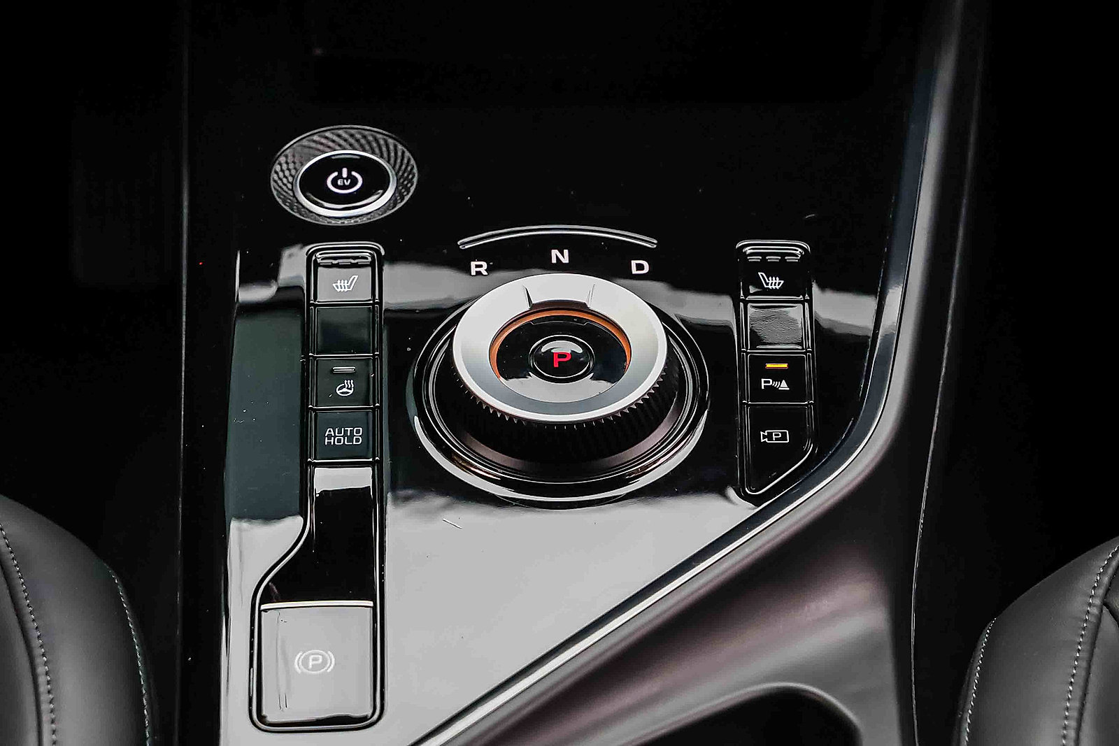 Certified 2024 Kia Niro Wind w/ Wind Preserve Package image 13