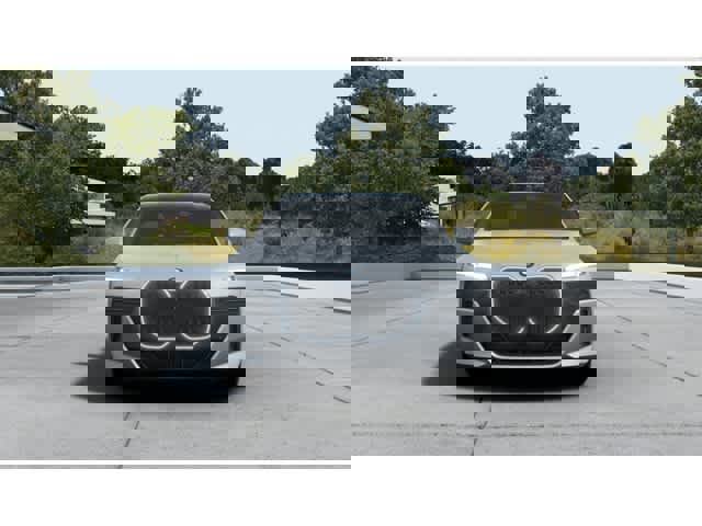 New 2026 BMW 760i xDrive w/ Executive Package image 3