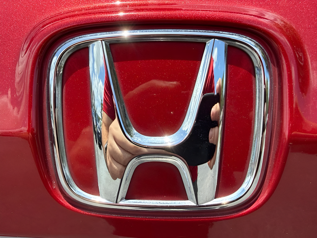 Certified 2024 Honda CR-V Sport image 40
