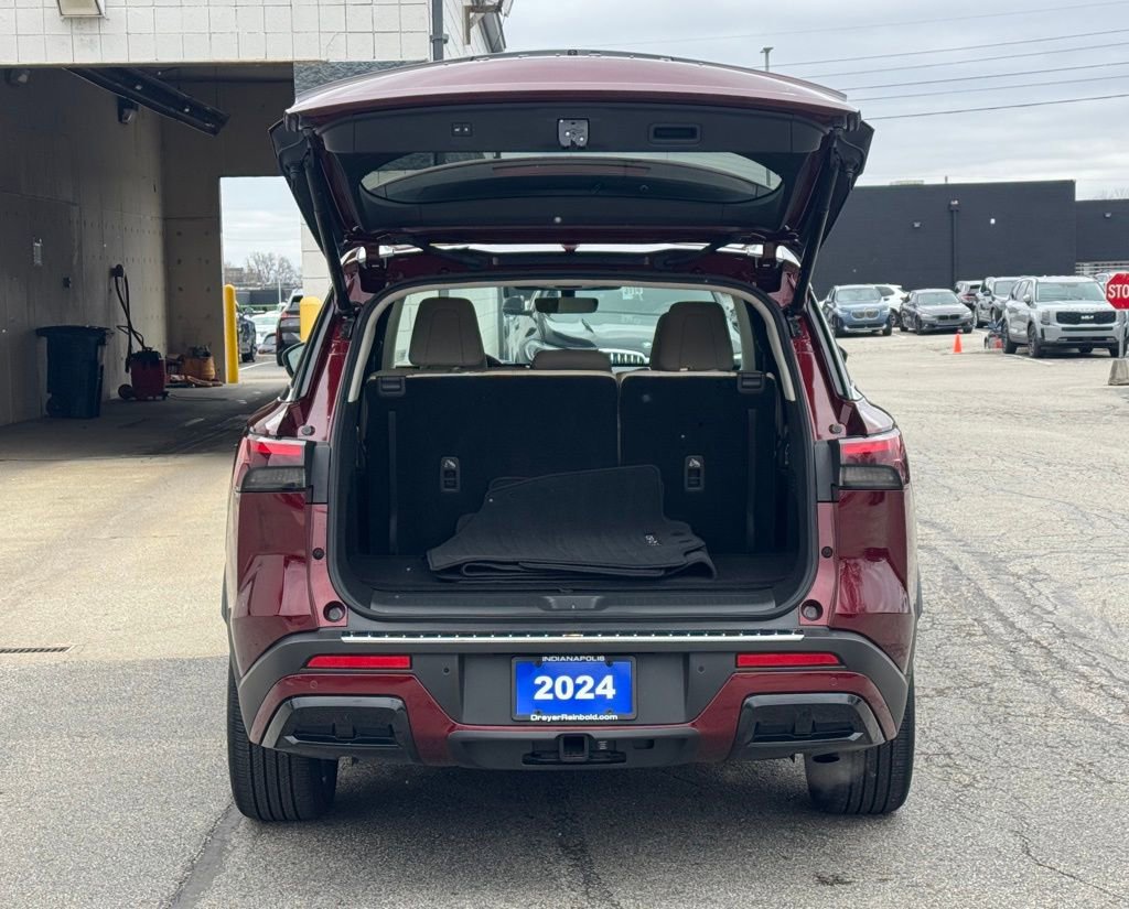 Used 2024 INFINITI QX60 Luxe w/ Cargo Package image 29