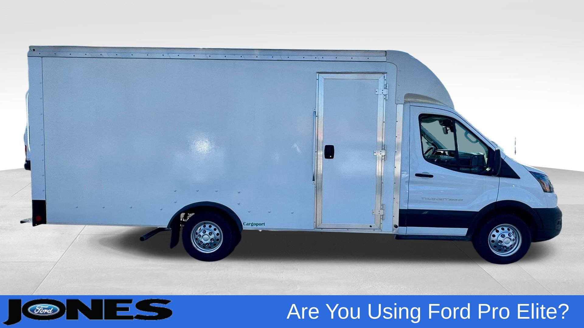 New 2024 Ford Transit 350 RWD image 3