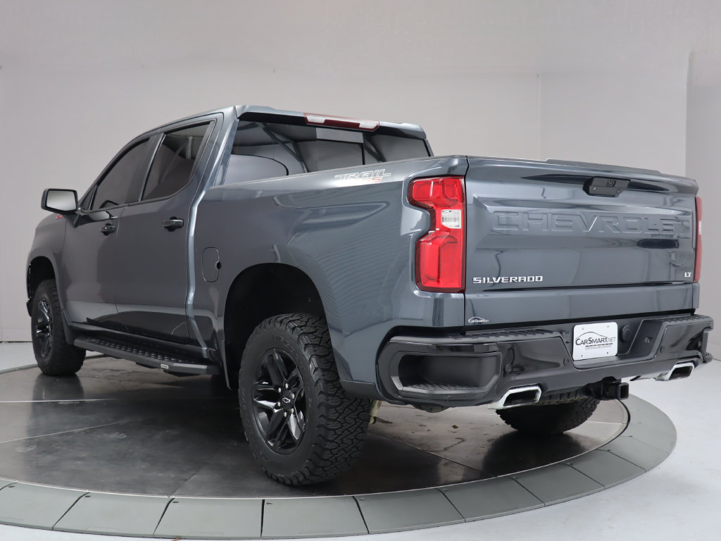 Used 2021 Chevrolet Silverado 1500 LT Trail Boss w/ Convenience Package II AWD/4WD image 3