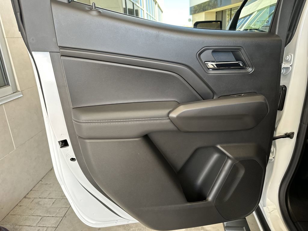 New 2026 GMC Canyon Elevation w/ Convenience Package image 27