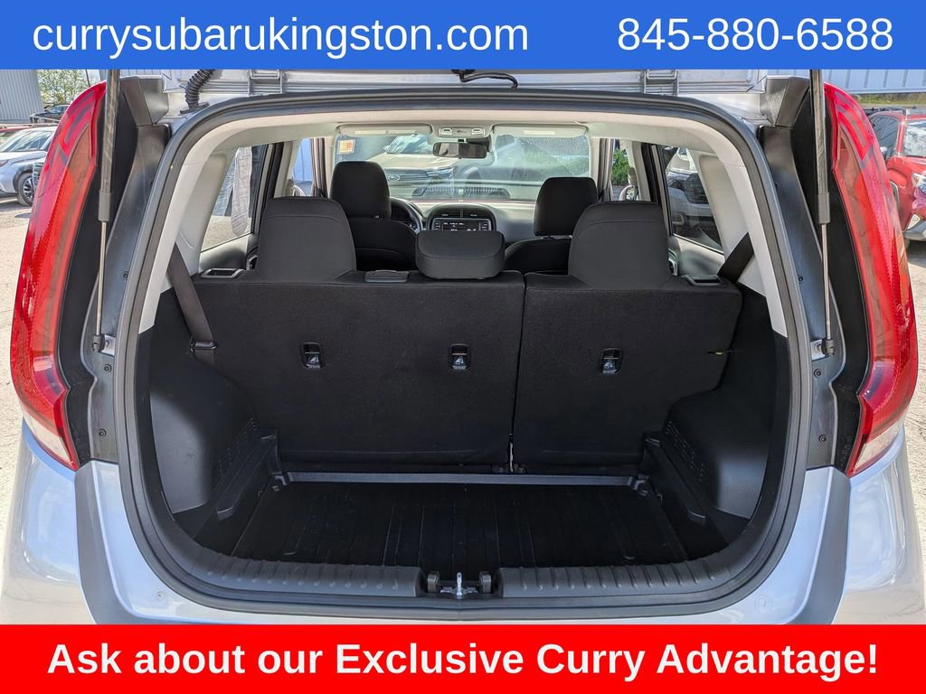 Used 2022 Kia Soul LX w/ Technology Package FWD image 5