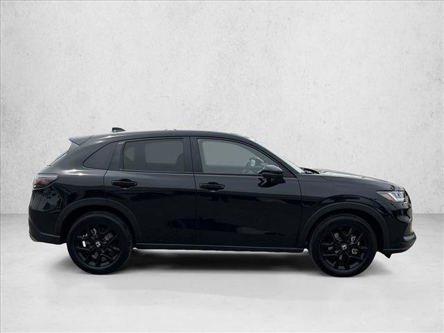Used 2024 Honda HR-V Sport image 4