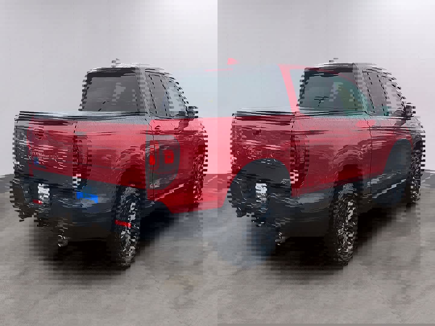 Certified 2025 Honda Ridgeline Sport image 3