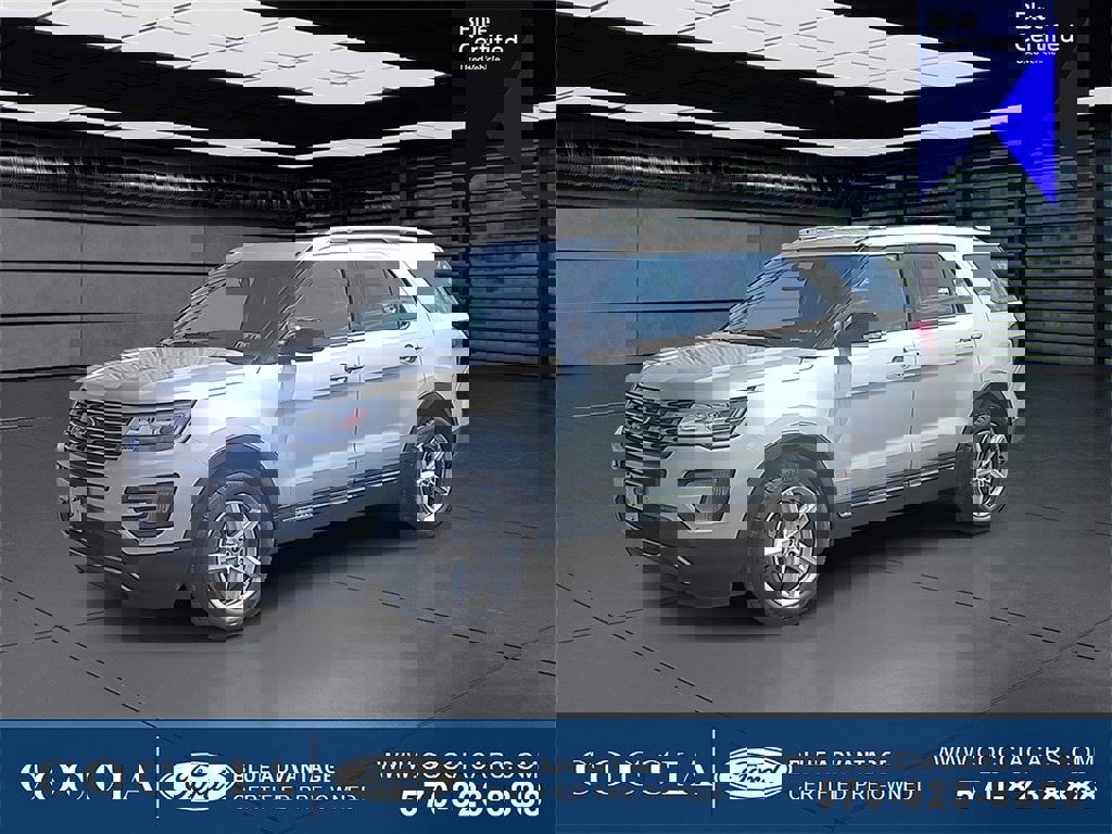 Certified 2016 Ford Explorer XLT w/ Equipment Group 202A image 8