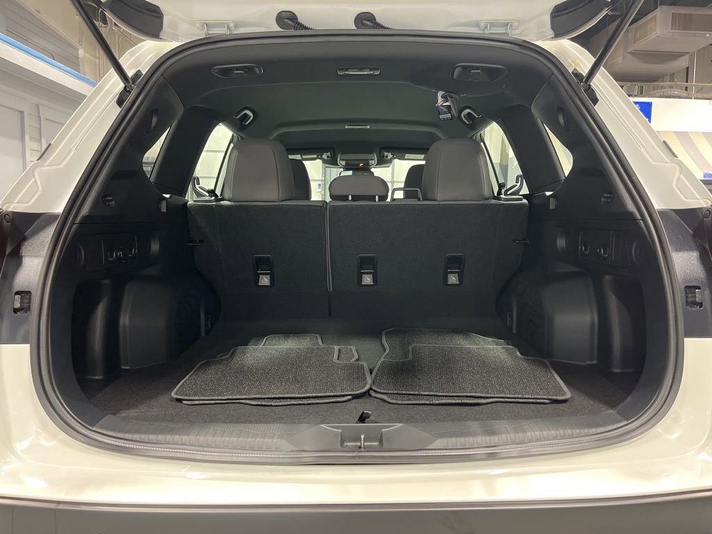 Certified 2026 Subaru Forester image 36