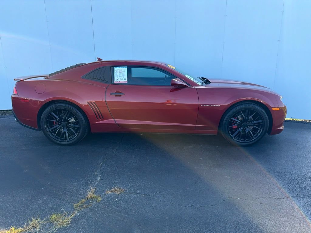 Used 2015 Chevrolet Camaro LT w/ RS Package RWD image 2