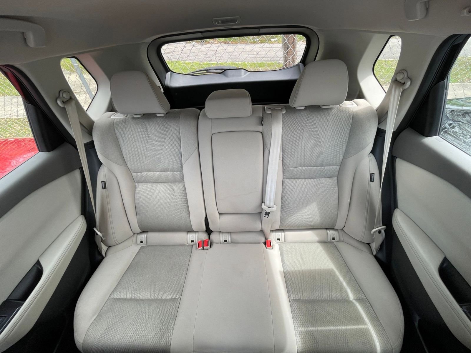 Used 2025 Nissan Rogue SV FWD image 40