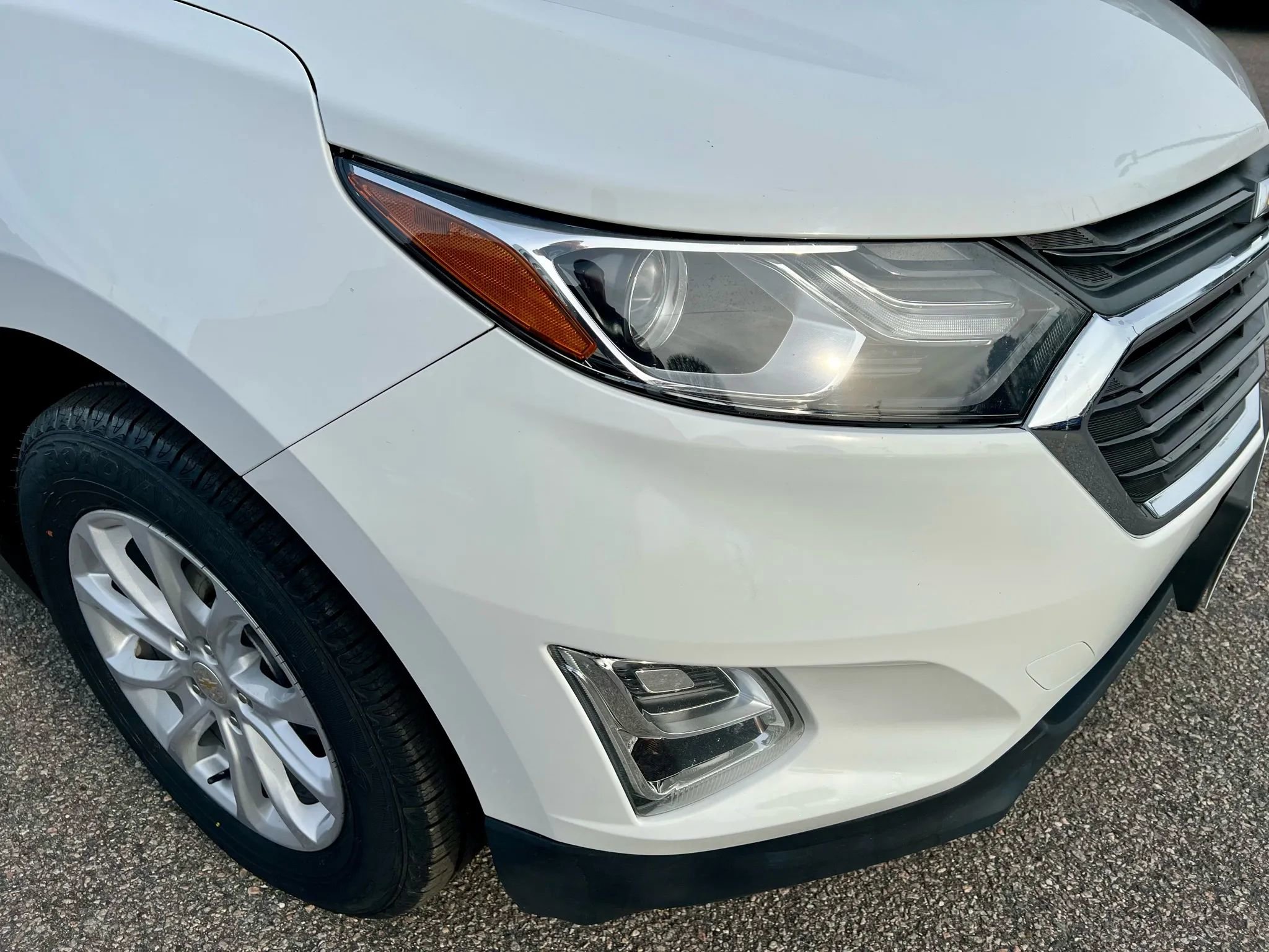 Used 2021 Chevrolet Equinox LS w/ LS Convenience Package image 11