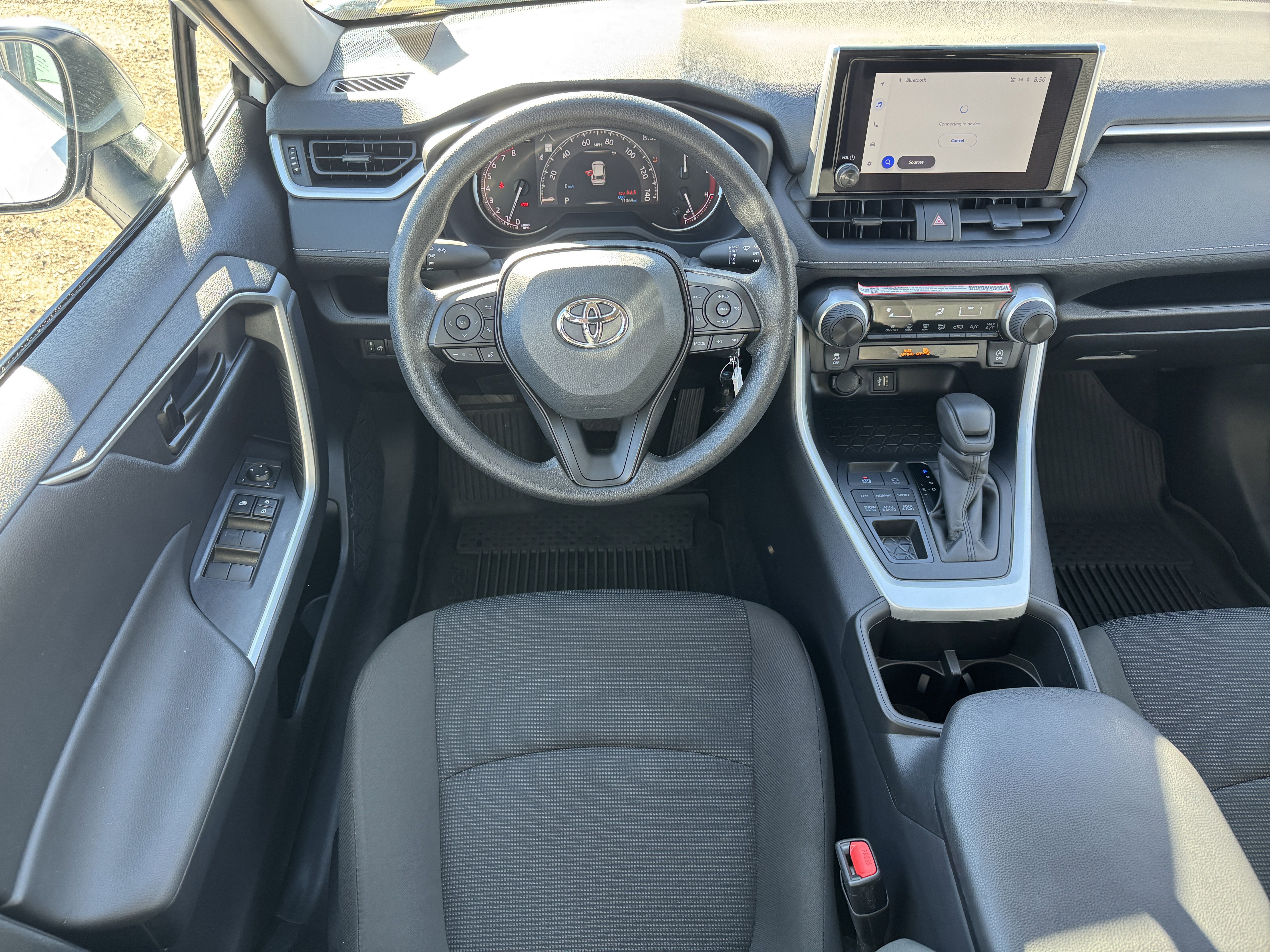 Certified 2025 Toyota RAV4 LE AWD/4WD image 16