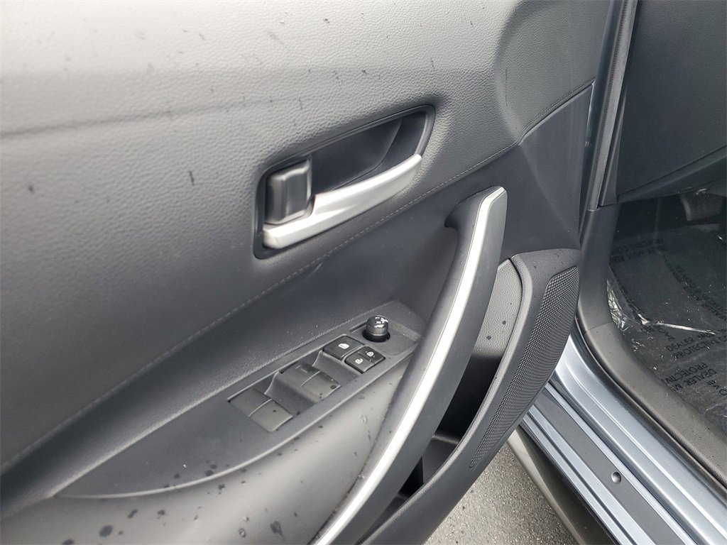 Used 2020 Toyota Corolla SE image 20